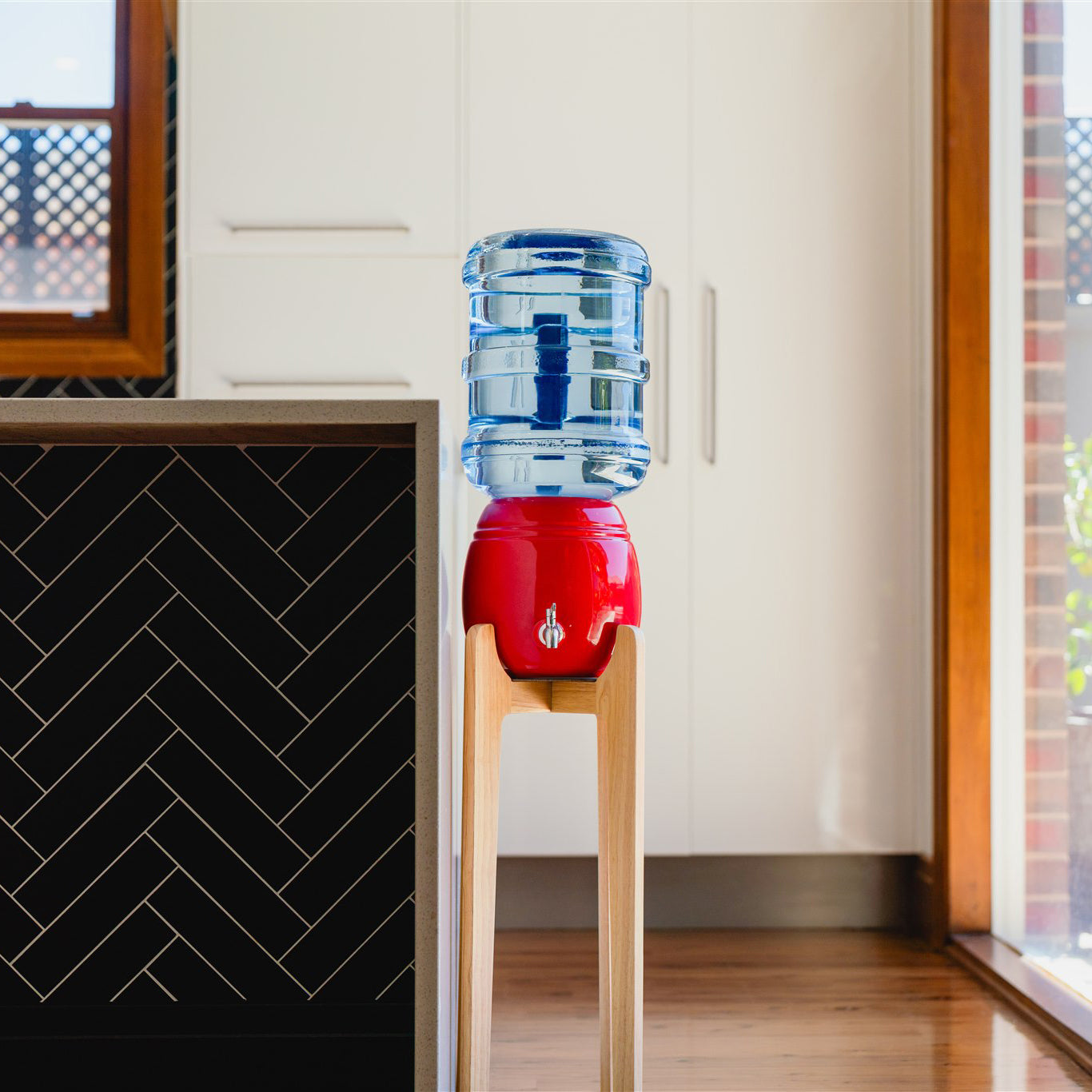 Premium Ceramic Dispenser – “Wonder Well - Sara” (Dispenser + 4 x 15L bottles)