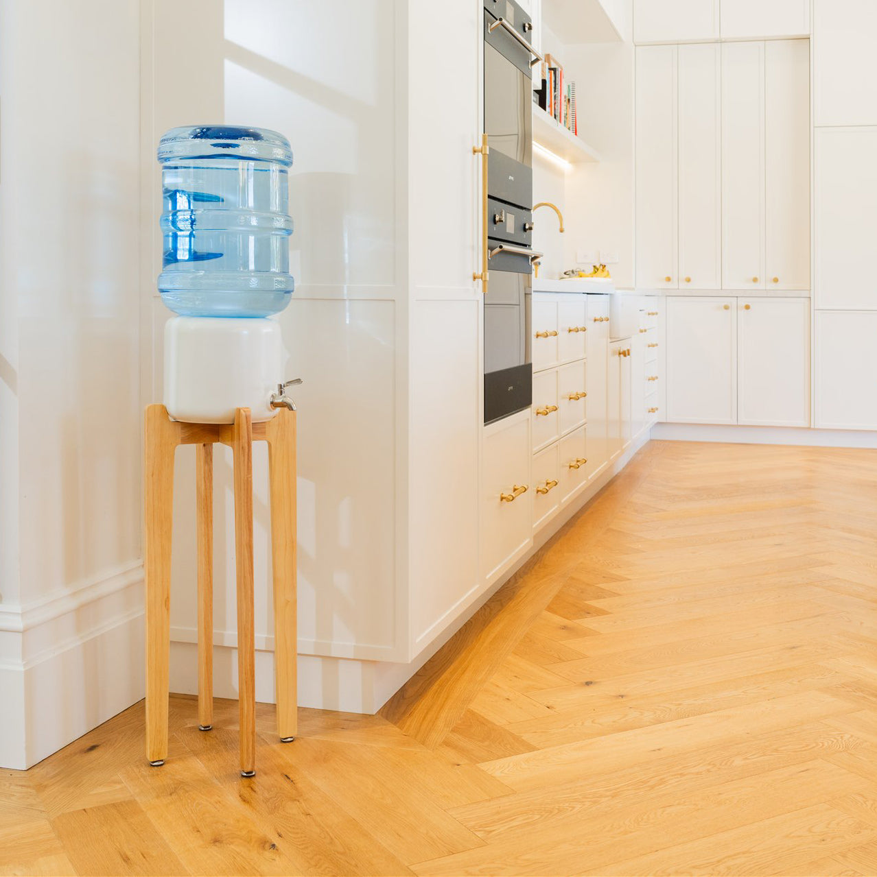 Premium Ceramic Dispenser – “Wonder Well - Lily” (Dispenser + 4 x 15L bottles)